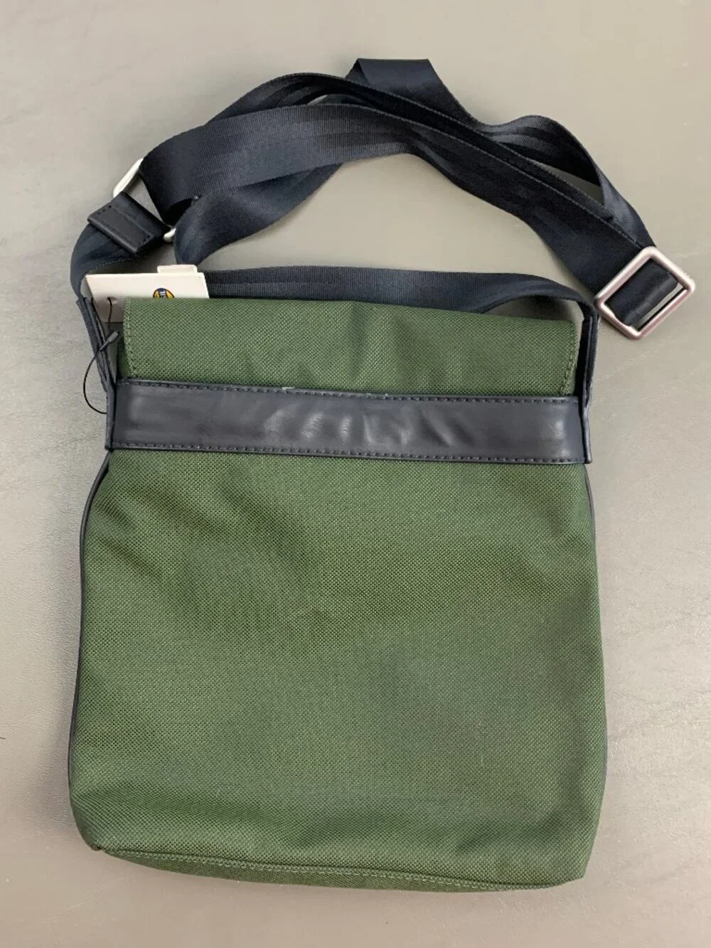 Fossil Men's Mercer Nylon Slim Messenger Crossbody Bag, Olive Green, One Size